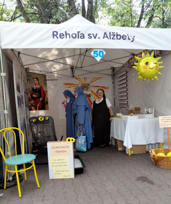 Alžbetinky na EXPO P26: Svetlo, modlitba a stretnutia s mladými